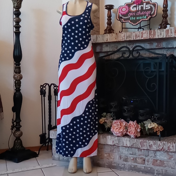 TRUE ROCK Dresss - Picture 1 of 7